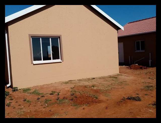 2 BEDROOM HOUSE FOR SALE IN SHARON PARK